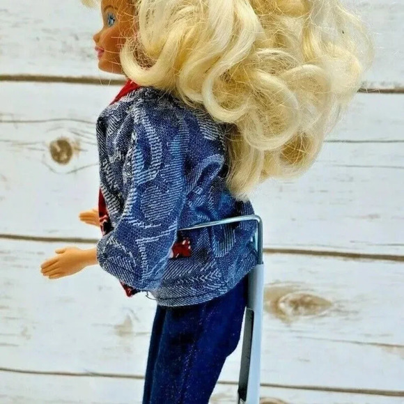 MATTEL BARBIE Doll Blonde Hair Blue Eyes 3 Piece Outfit 12" Tall Used - Picture 5 of 10